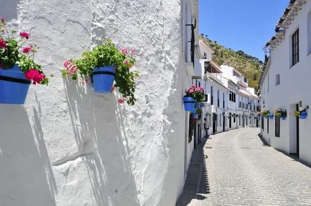 Mijas, Marbella i Puerto Banús: biała wioska, starówka i luksusowa marina w jeden dzień 4
